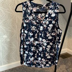 Banana republic size s navy and floral print tank
